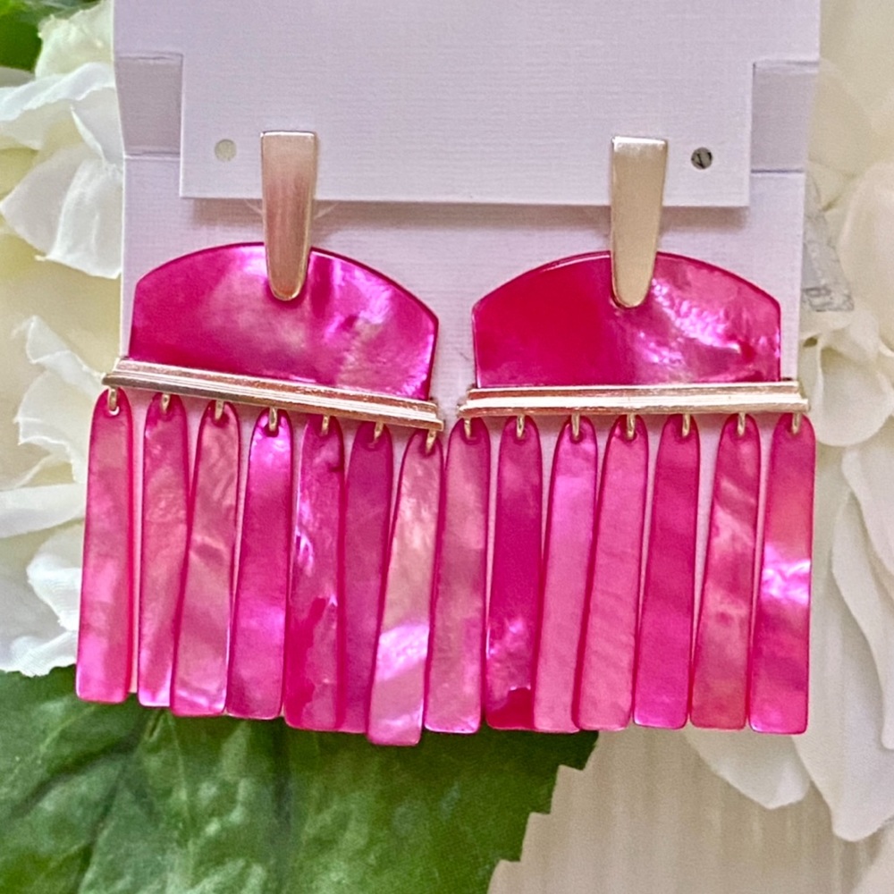 🌺🎉HP🎉🌺 NWT Kendra Scott Mother of Pearl Layne Earrings - Picture 3 of 16